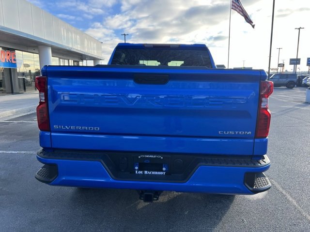 Used 2025 Chevrolet Silverado 1500 Custom image 5