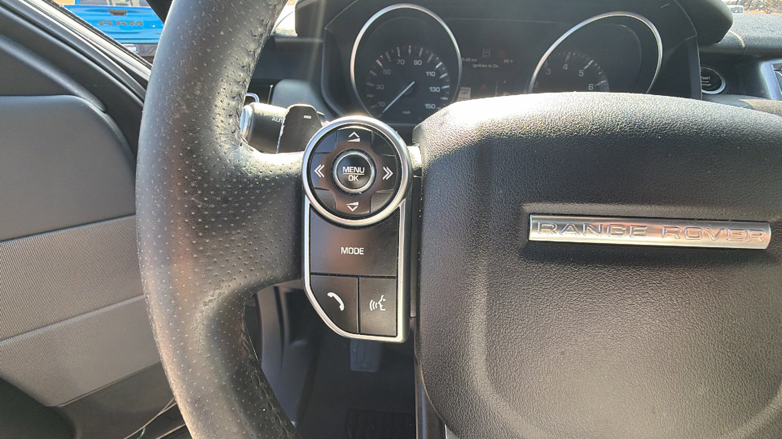 Used 2015 Land Rover Range Rover Sport Supercharged image 28