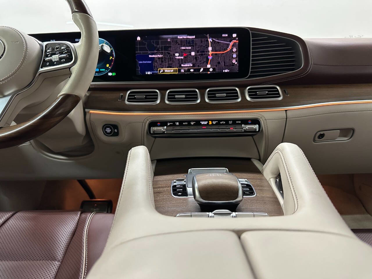 Used 2023 Mercedes-Benz Maybach GLS 600 4MATIC image 18