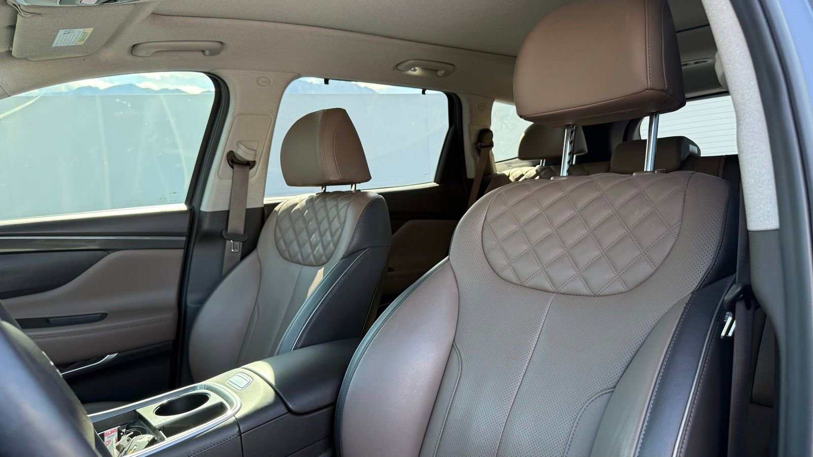 Used 2023 Hyundai Santa Fe Limited AWD/4WD image 5