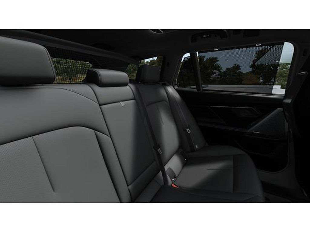 New 2026 BMW M5 Touring AWD/4WD image 12