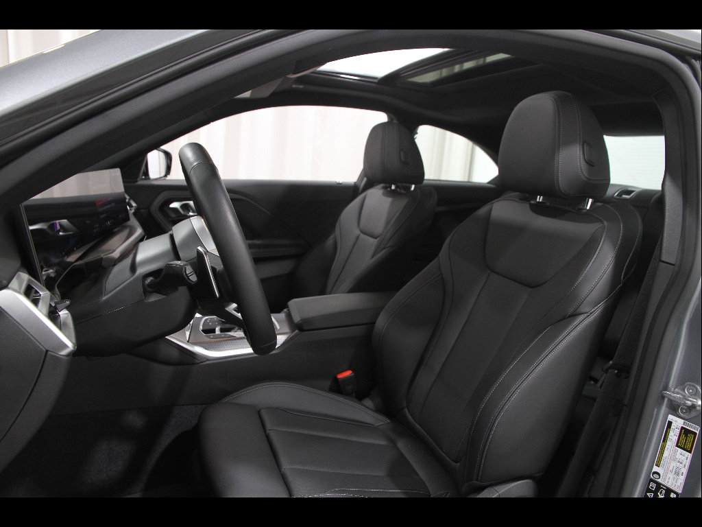 Used 2025 BMW M240i xDrive Coupe w/ Premium Package AWD/4WD image 5