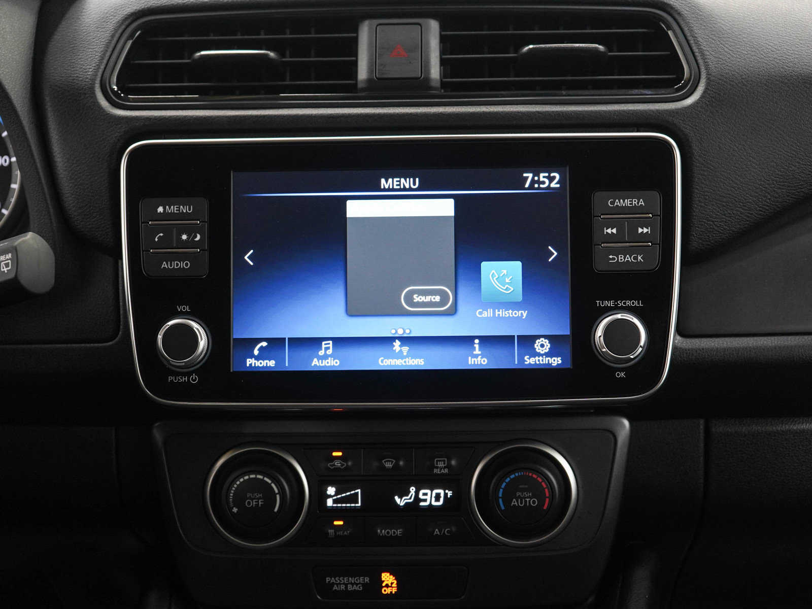 Used 2025 Nissan Leaf S FWD image 15