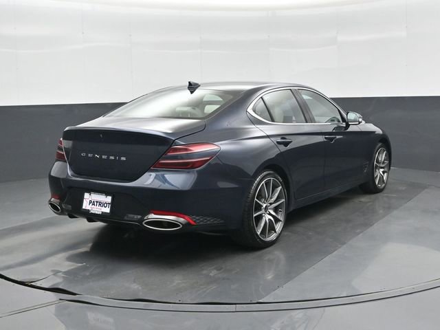 Used 2025 Genesis G70 2.5T image 7