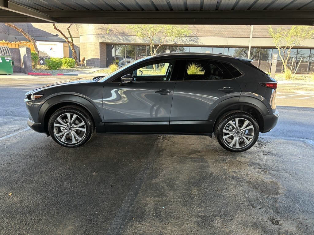 Used 2020 MAZDA CX-30 FWD w/ Premium Package image 2