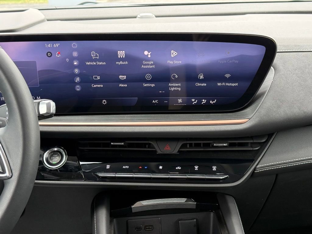 Used 2025 Buick Envision Sport Touring image 12