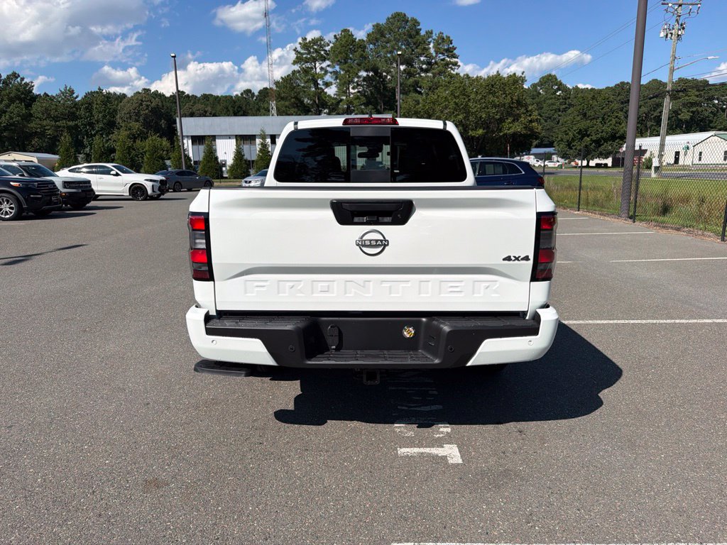 New 2026 Nissan Frontier SV w/ Tow Package AWD/4WD image 5