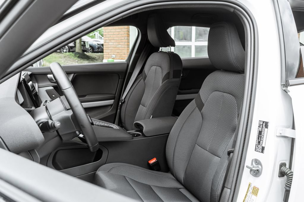 Used 2024 Polestar Polestar 2 AWD/4WD image 11