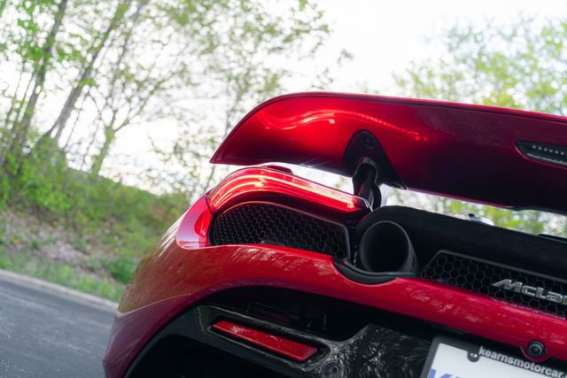 Used 2021 McLaren 720S Performance RWD image 38