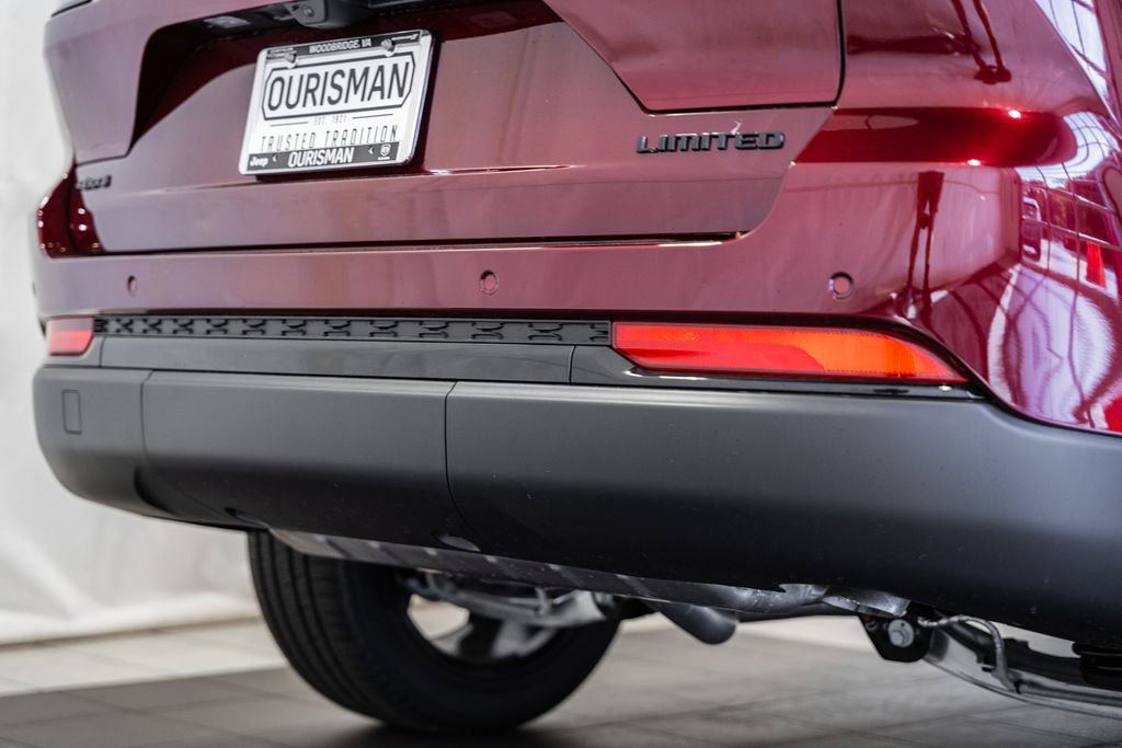 New 2025 Jeep Grand Cherokee Limited w/ Luxury Tech Group II image 9