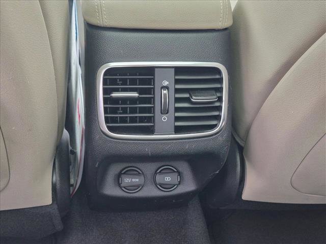 Used 2017 Kia Optima EX w/ Premium Package image 18