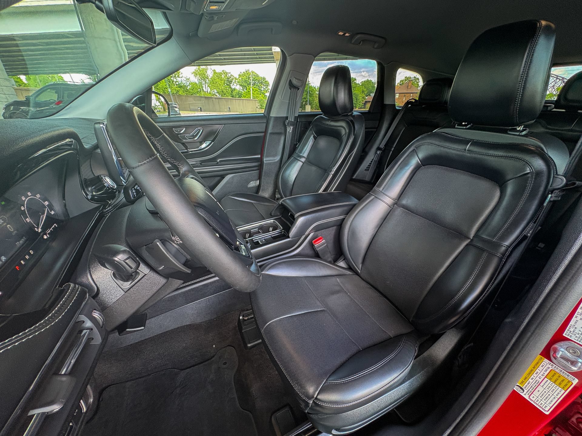 Used 2022 Lincoln Corsair AWD w/ Equipment Group 101A image 23