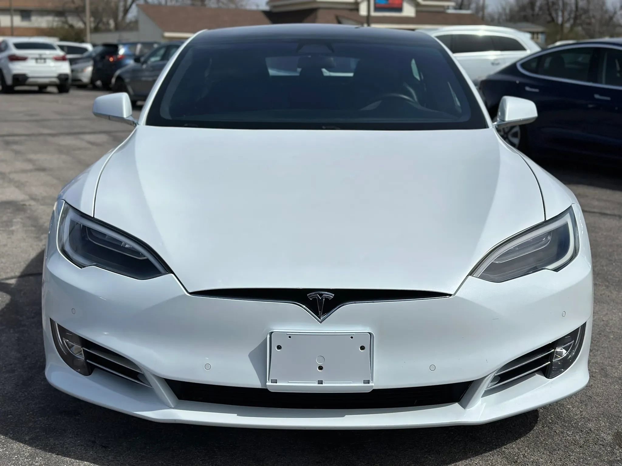 Used 2017 Tesla Model S 75D AWD/4WD image 4