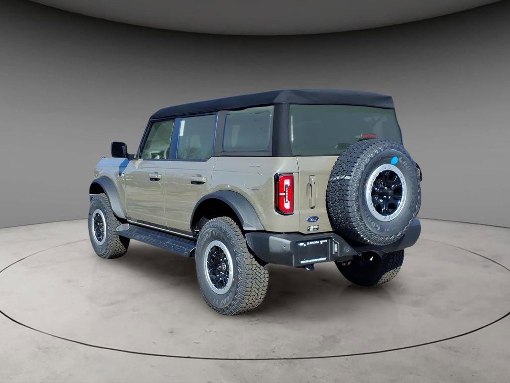 New 2025 Ford Bronco Outer Banks w/ Sasquatch Package image 3