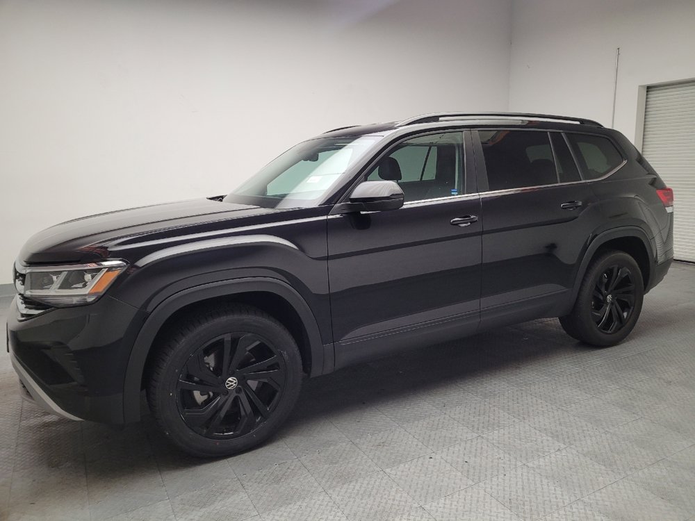 Used 2023 Volkswagen Atlas SE FWD image 2