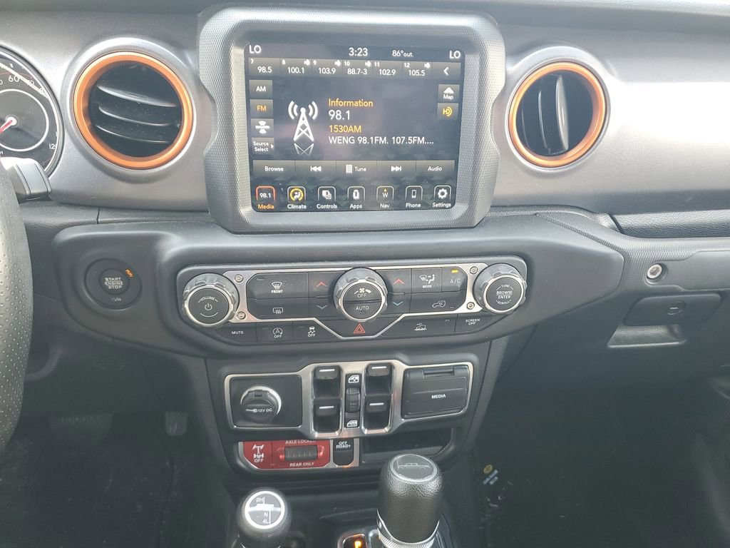 Used 2022 Jeep Gladiator Mojave w/ Trailer Tow Package image 47