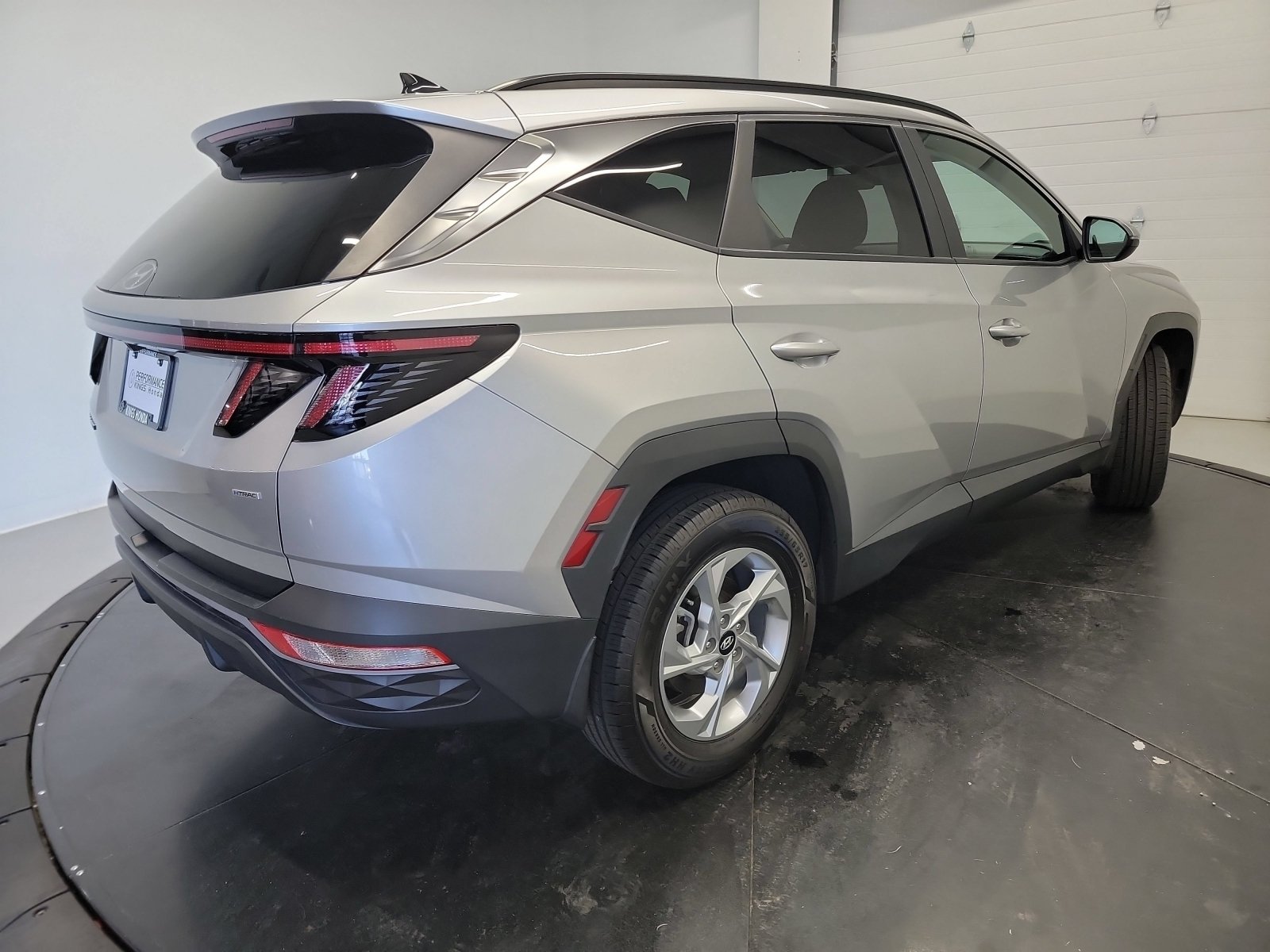 Used 2023 Hyundai Tucson SEL AWD/4WD image 9
