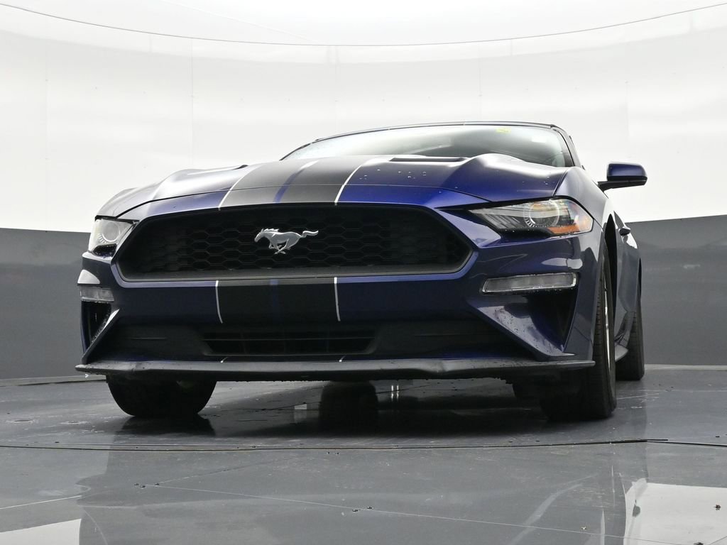 Used 2020 Ford Mustang Convertible image 32