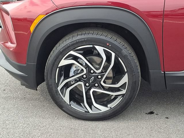 Used 2024 Chevrolet TrailBlazer RS w/ Driver Confidence Package image 8