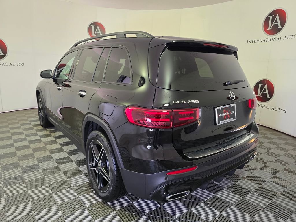New 2026 Mercedes-Benz GLB 250 4MATIC image 7