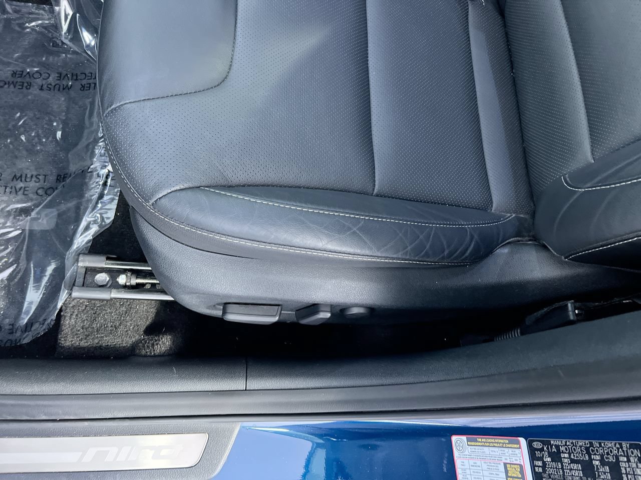 Used 2019 Kia Niro Touring FWD image 9