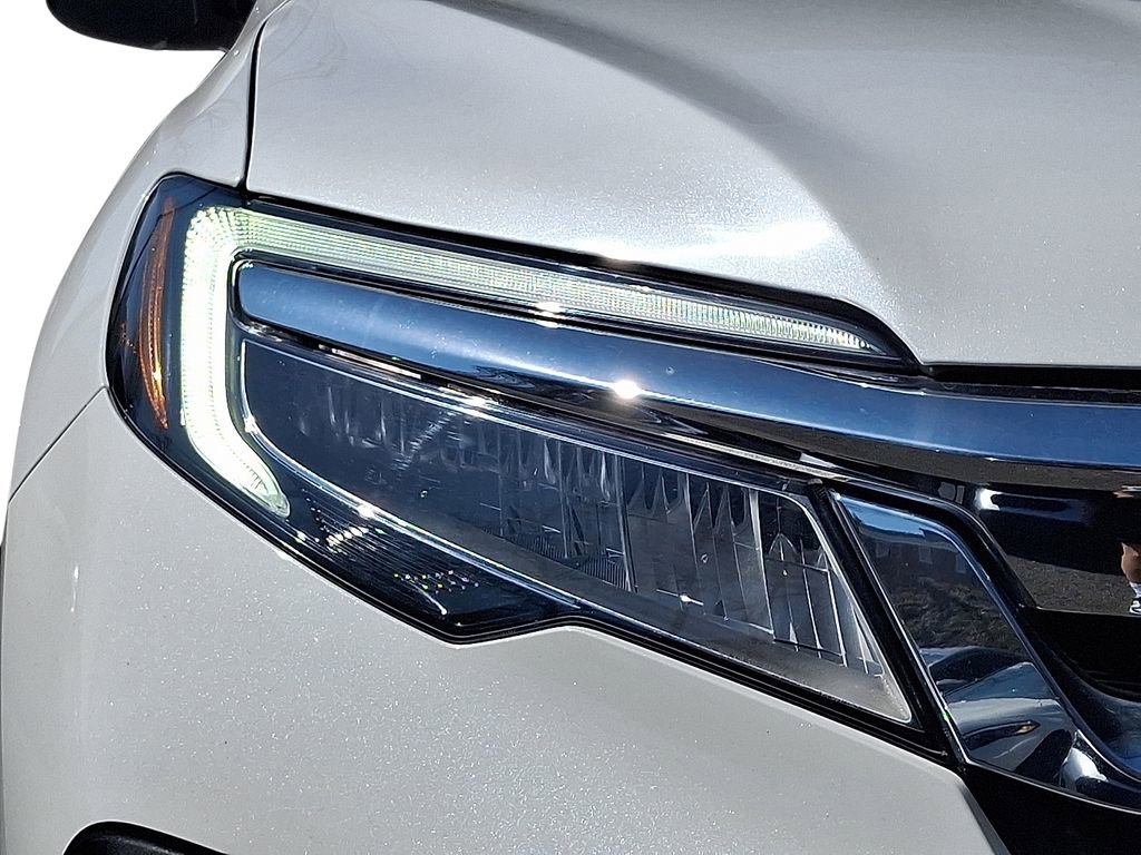 Used 2022 Honda Pilot Touring image 10