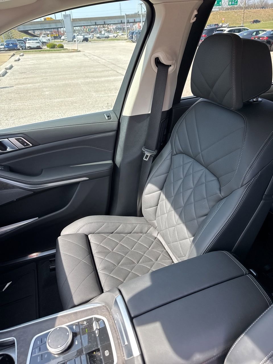 Certified 2025 BMW X7 xDrive40i image 12