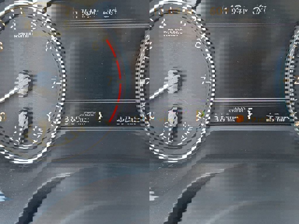 Used 2023 Nissan Rogue SV image 28