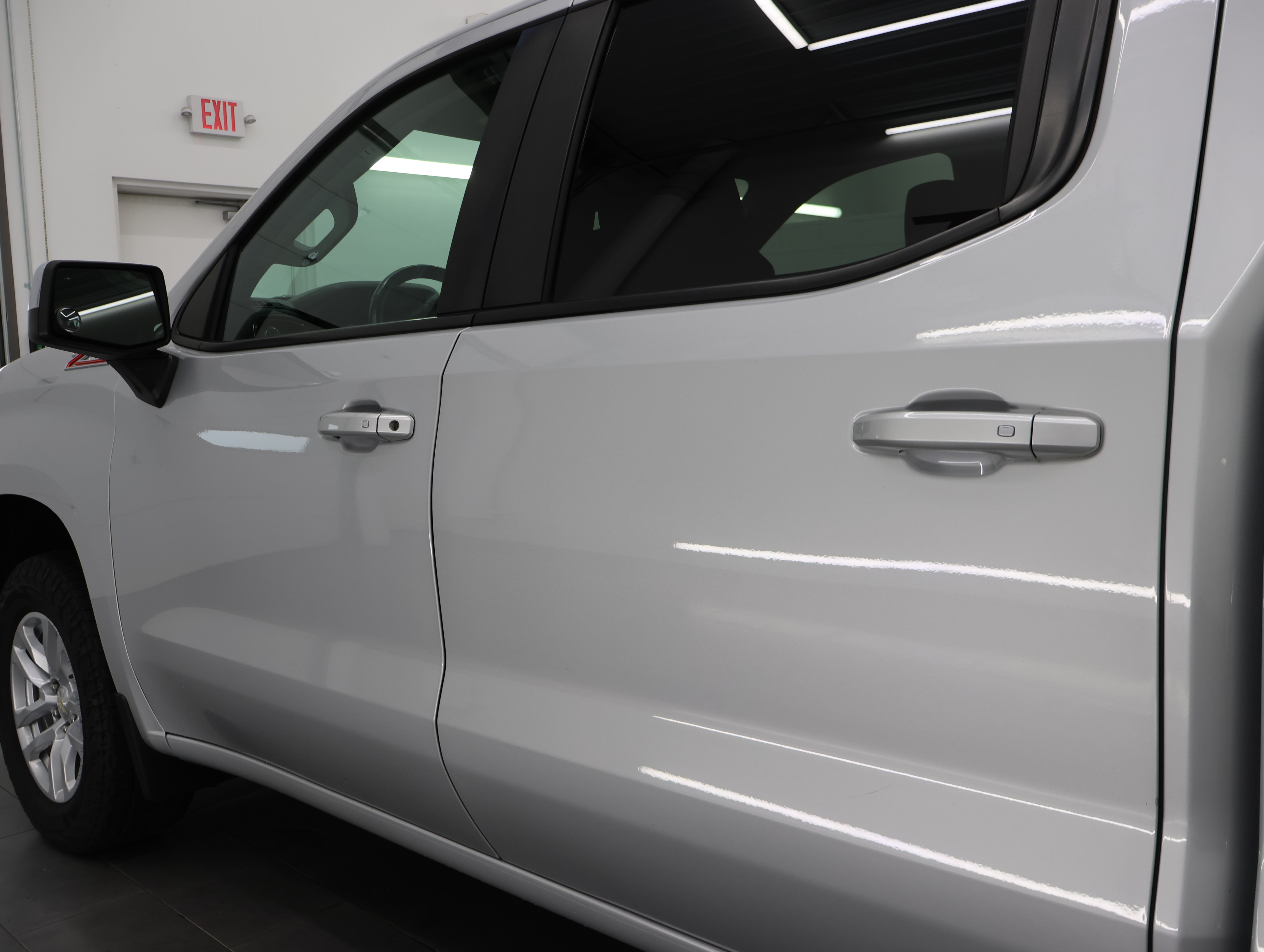 Used 2019 Chevrolet Silverado 1500 LT w/ All-Star Edition AWD/4WD image 32