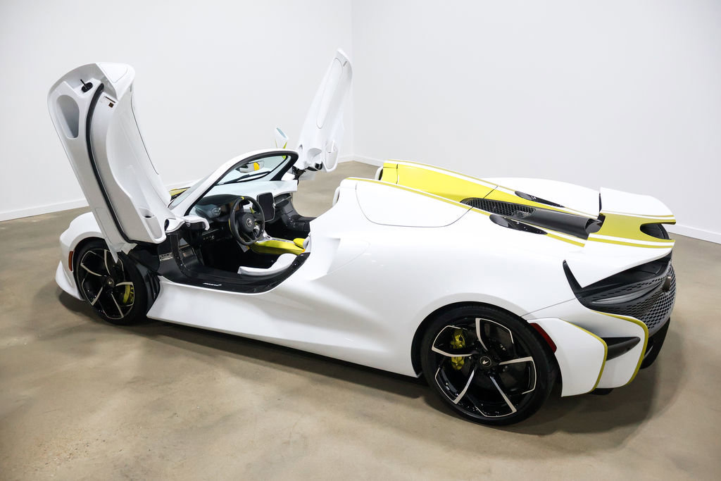 Used 2021 McLaren Elva RWD image 16