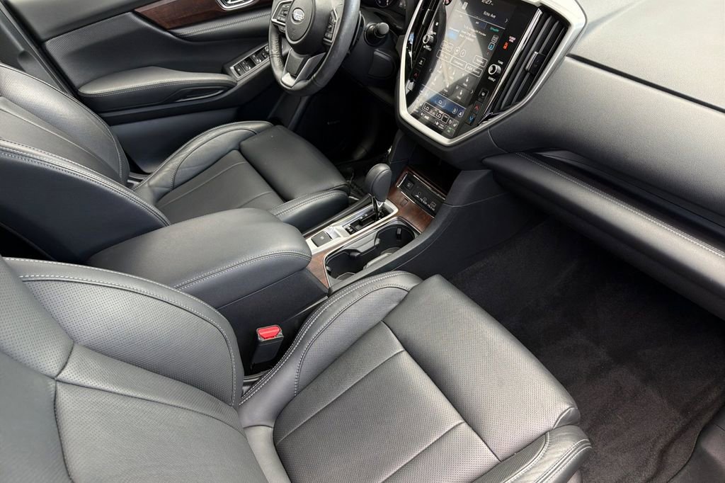 Used 2023 Subaru Ascent Touring AWD/4WD image 17