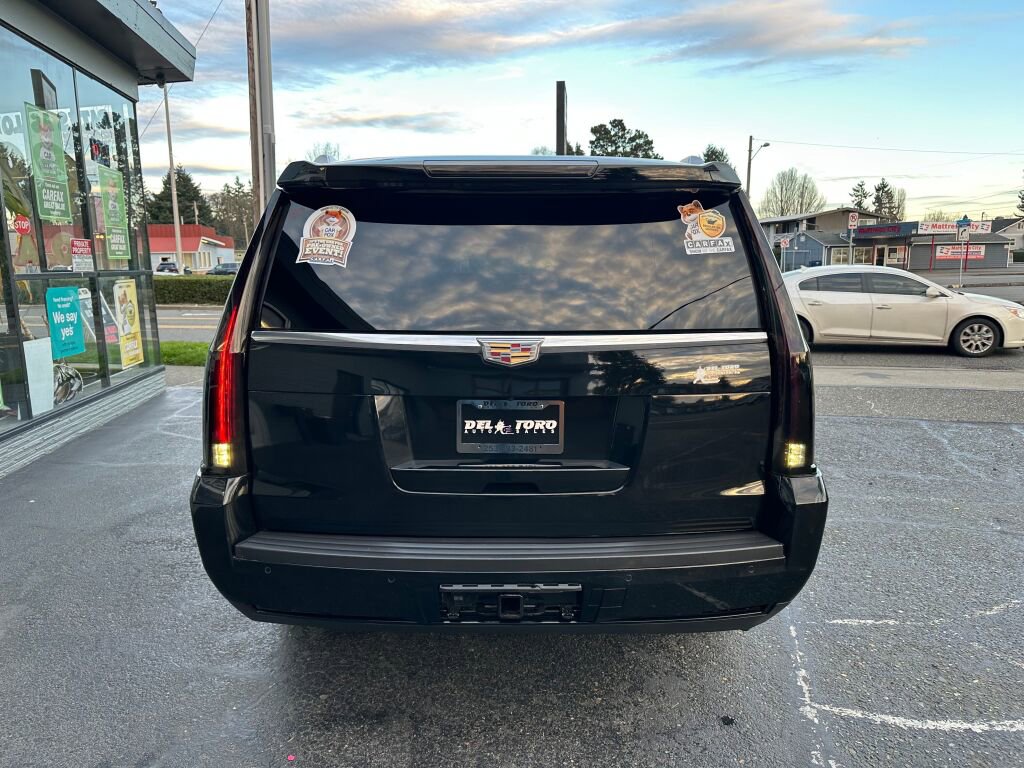 Used 2015 Cadillac Escalade ESV Luxury AWD/4WD image 6