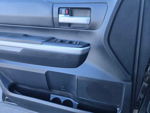Used 2014 Toyota Tundra SR5 w/ SR5 Upgrade Package RWD image 20