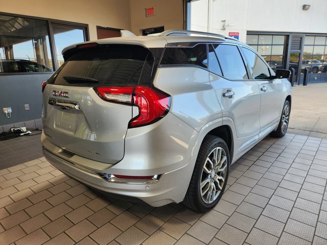 Used 2022 GMC Terrain Denali AWD/4WD image 6