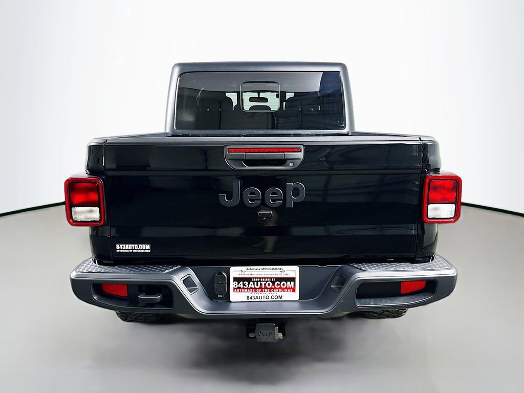 Used 2022 Jeep Gladiator Willys image 6