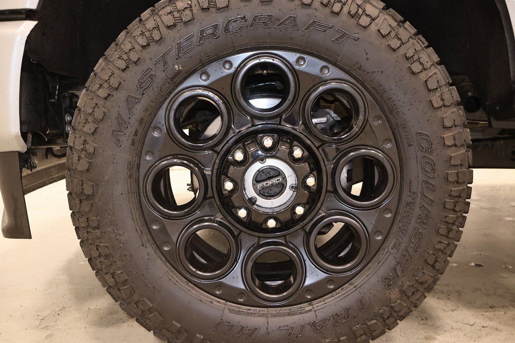 Certified 2024 Ford F350 Lariat w/ Lariat Ultimate Package image 47