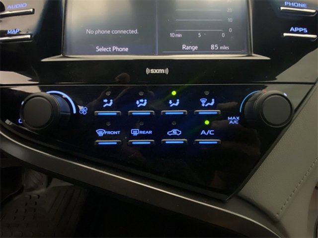 Used 2020 Toyota Camry LE image 19