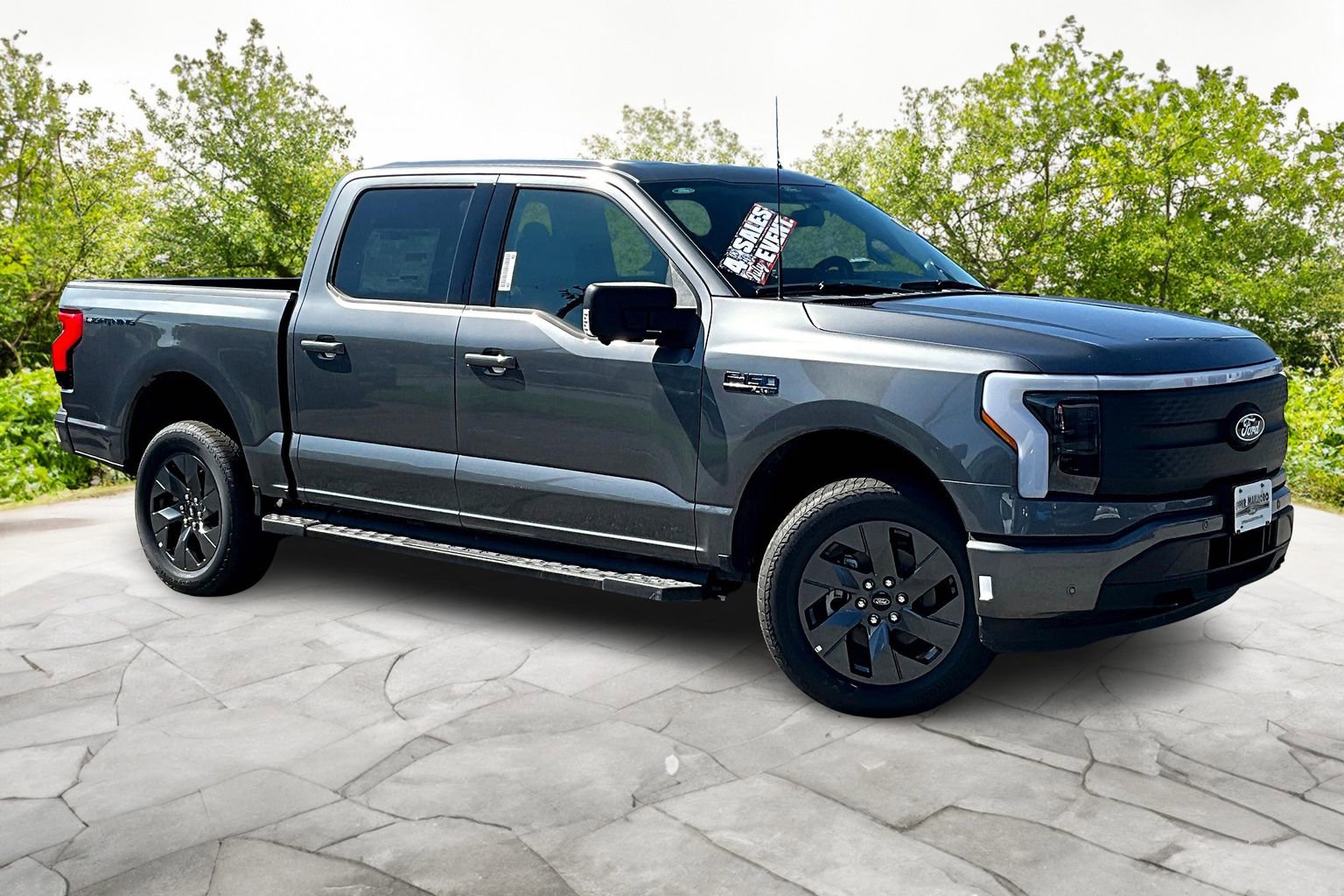 New 2025 Ford F150 Lightning Flash