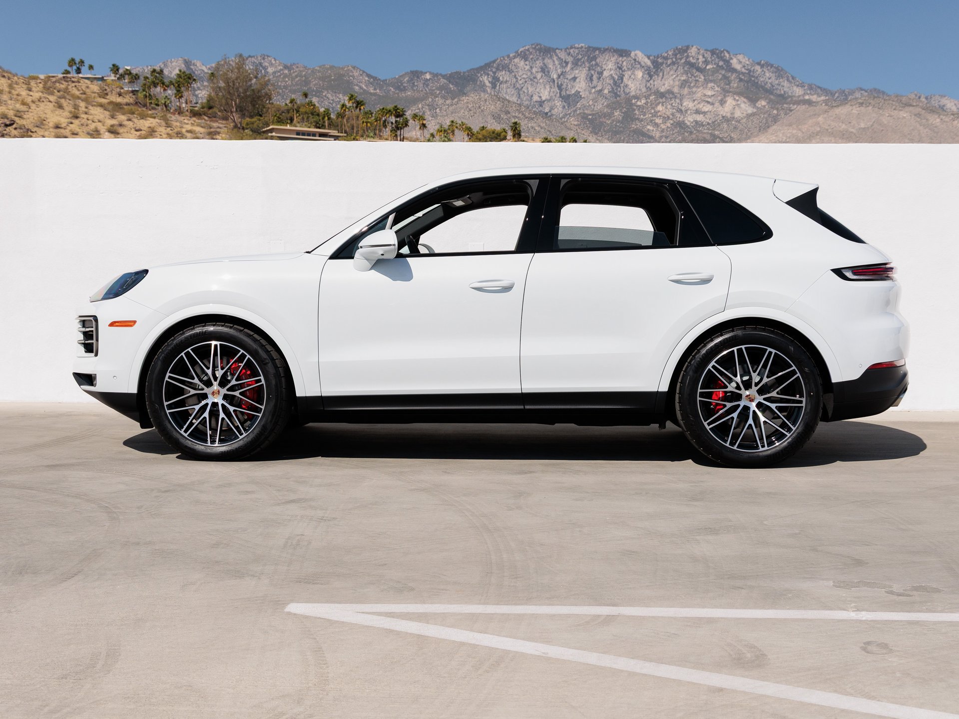 New 2025 Porsche Cayenne S AWD/4WD image 2