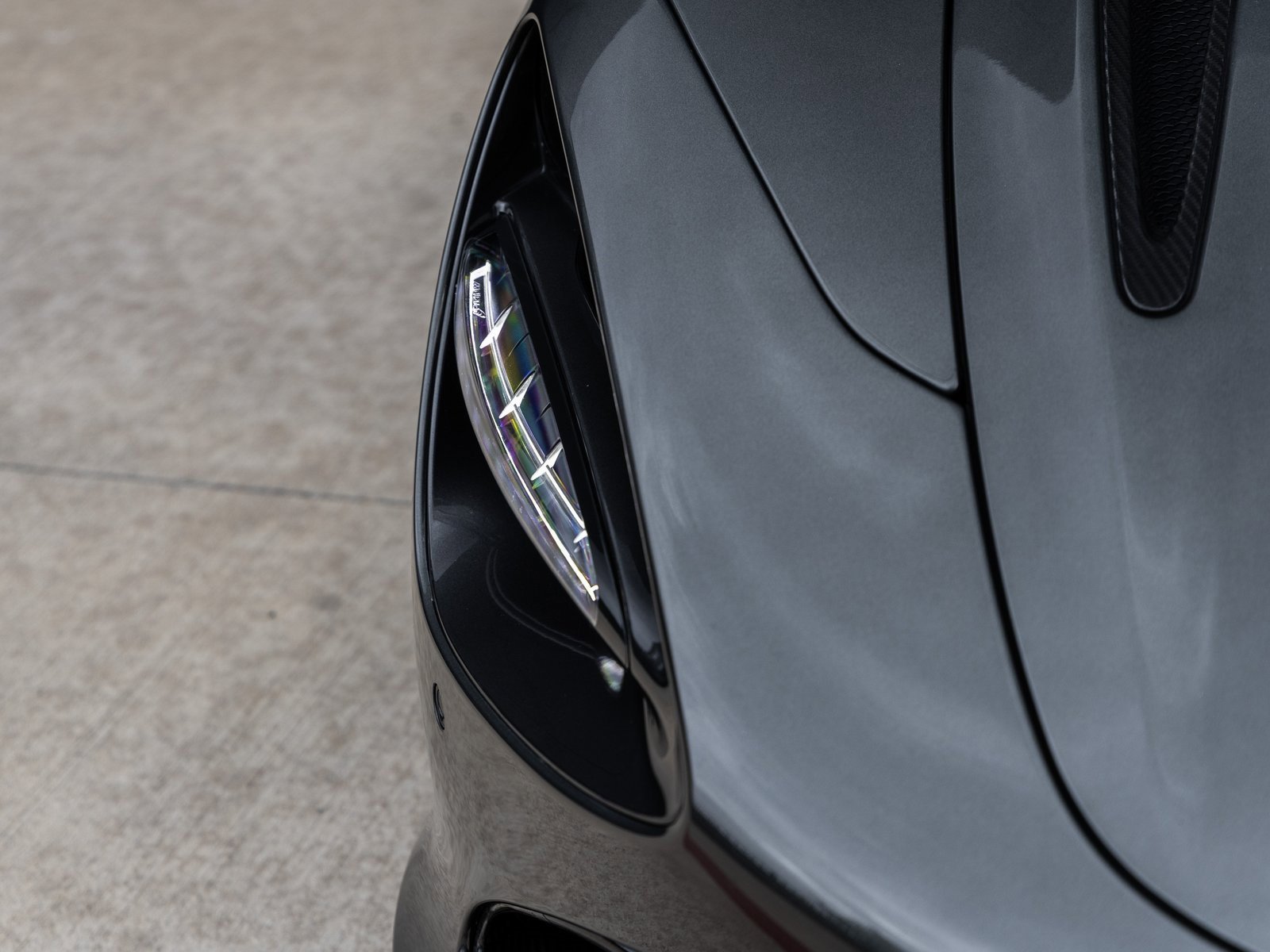 Used 2019 McLaren 720S image 19