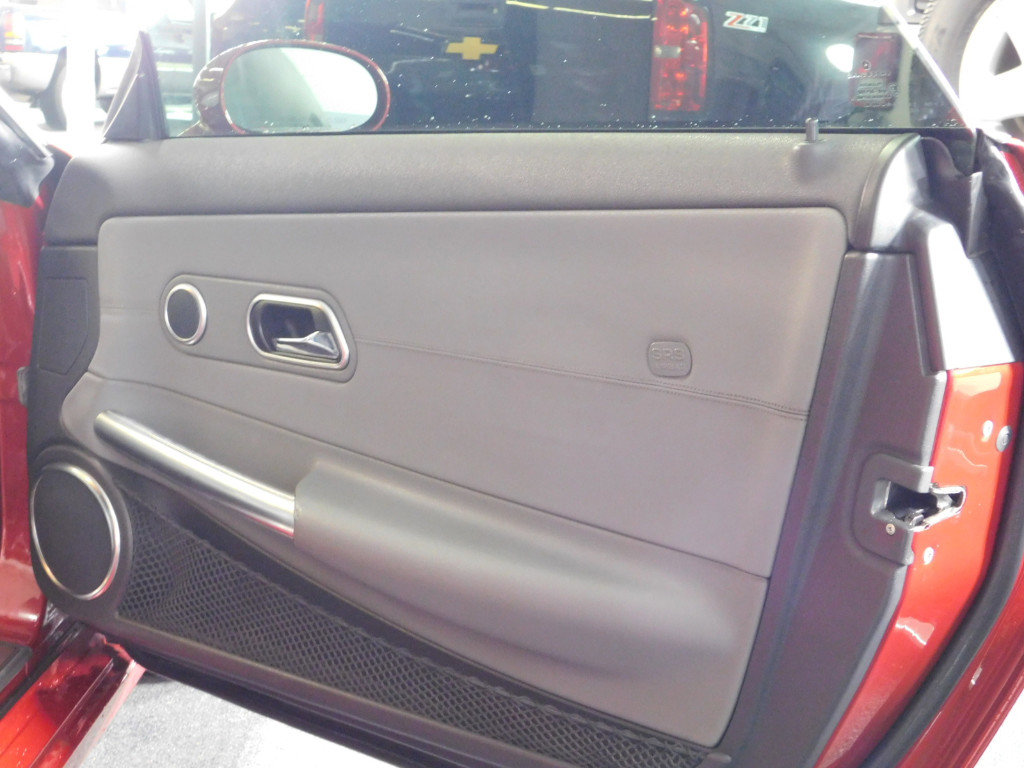Used 2005 Chrysler Crossfire Limited image 15