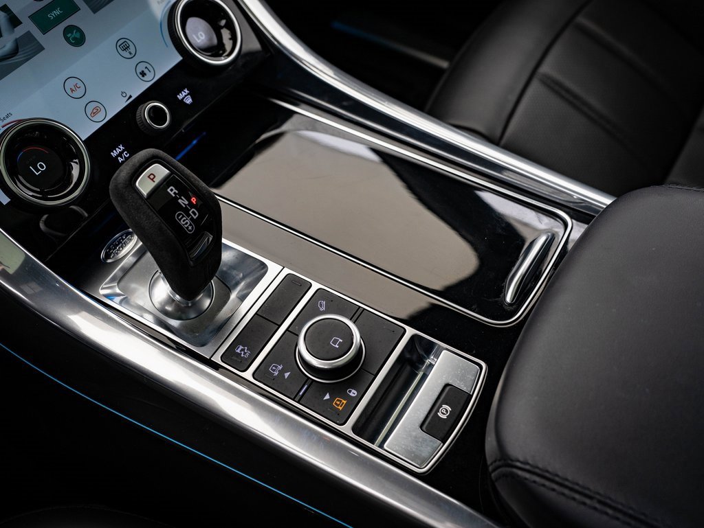 Used 2022 Land Rover Range Rover Sport HST image 37