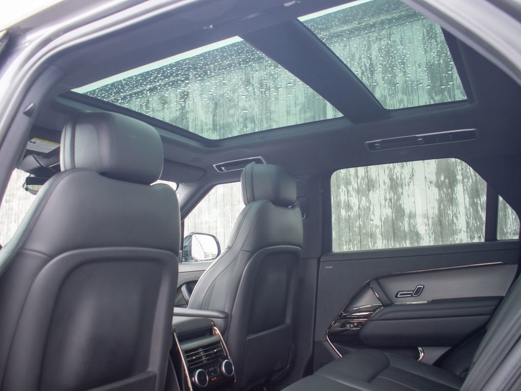 Certified 2023 Land Rover Range Rover Sport SE AWD/4WD image 35