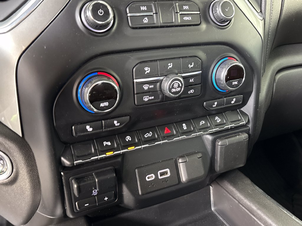 Used 2021 Chevrolet Silverado 1500 LT Trail Boss w/ Convenience Package II AWD/4WD image 45