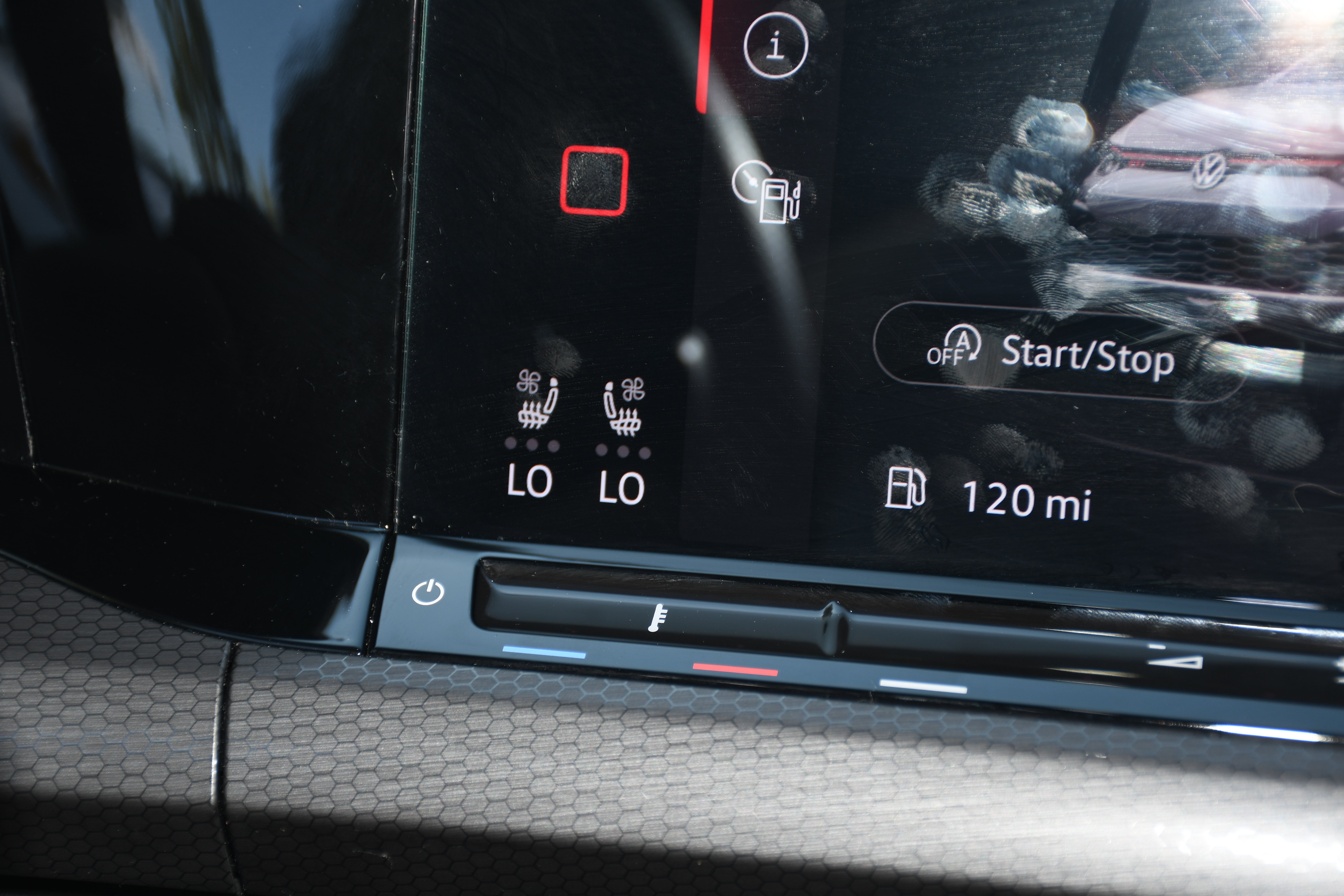 Used 2022 Volkswagen GTI Autobahn FWD image 16