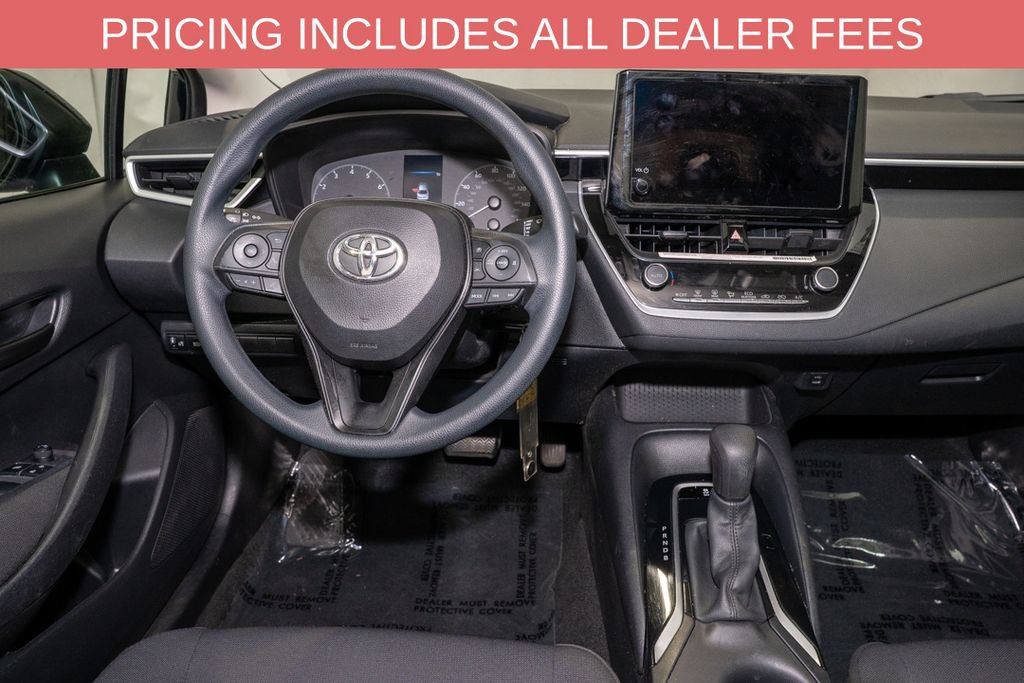 Used 2024 Toyota Corolla LE FWD image 8