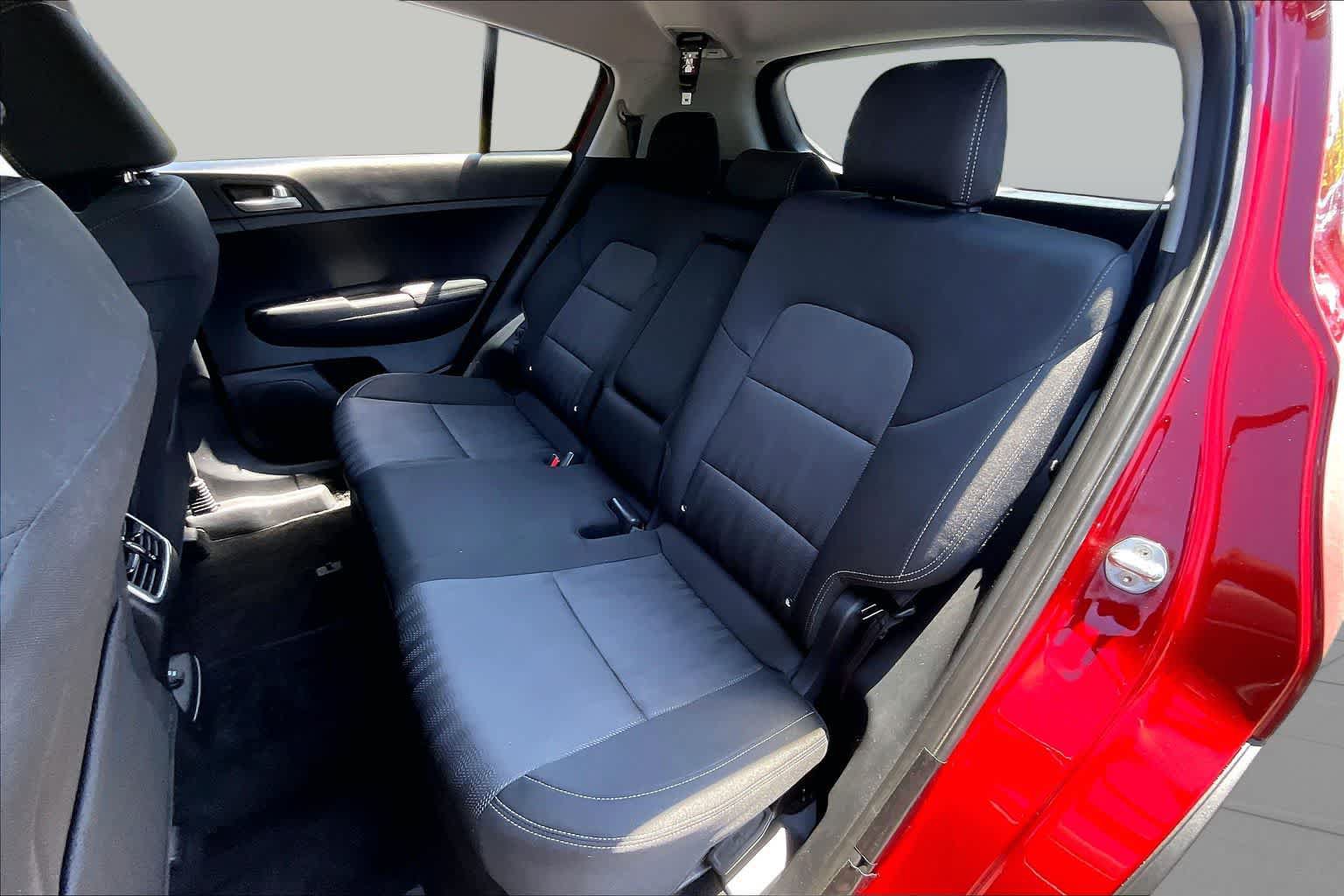 Used 2021 Kia Sportage LX AWD/4WD image 19