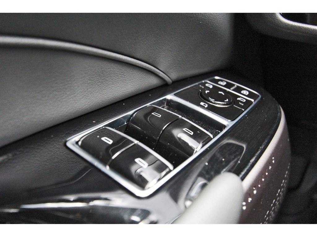New 2027 Cadillac Lyriq Sport AWD/4WD image 15
