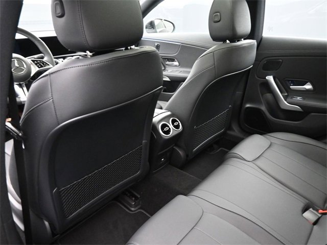 New 2025 Mercedes-Benz CLA 250 image 12