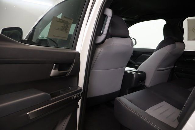 New 2025 Toyota Tacoma TRD Sport AWD/4WD image 24